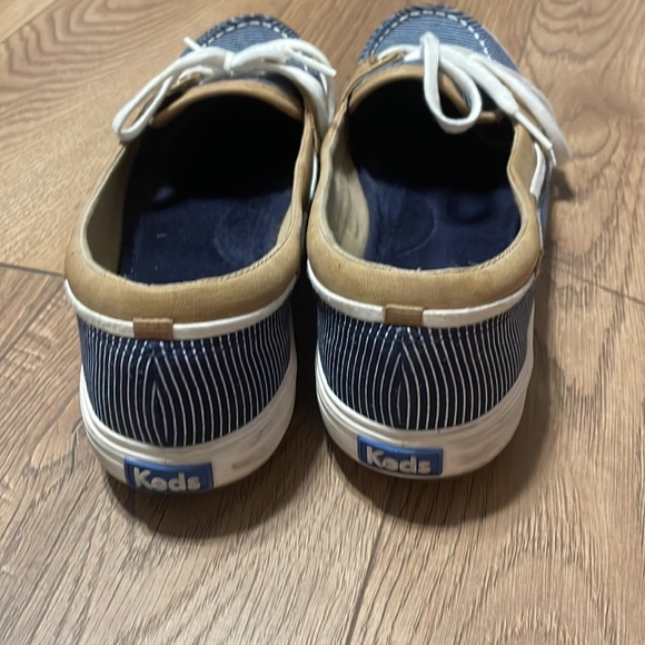 Keds Women’s Slip-On Boat Shoes in Navy/White Stripes with Khaki Accents - Sz 10 - Picture 6 of 8